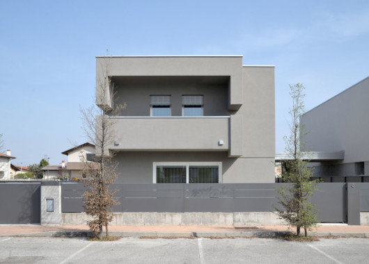 hqs_rigato_house_quality_solutions_one_fonte_treviso_serramenti_alluminio_serramenti_pvc_infissi_porte_interne hqs_rigato_house_quality_solutions_one_fonte_treviso_serramenti_alluminio_serramenti_pvc_infissi_porte_interne